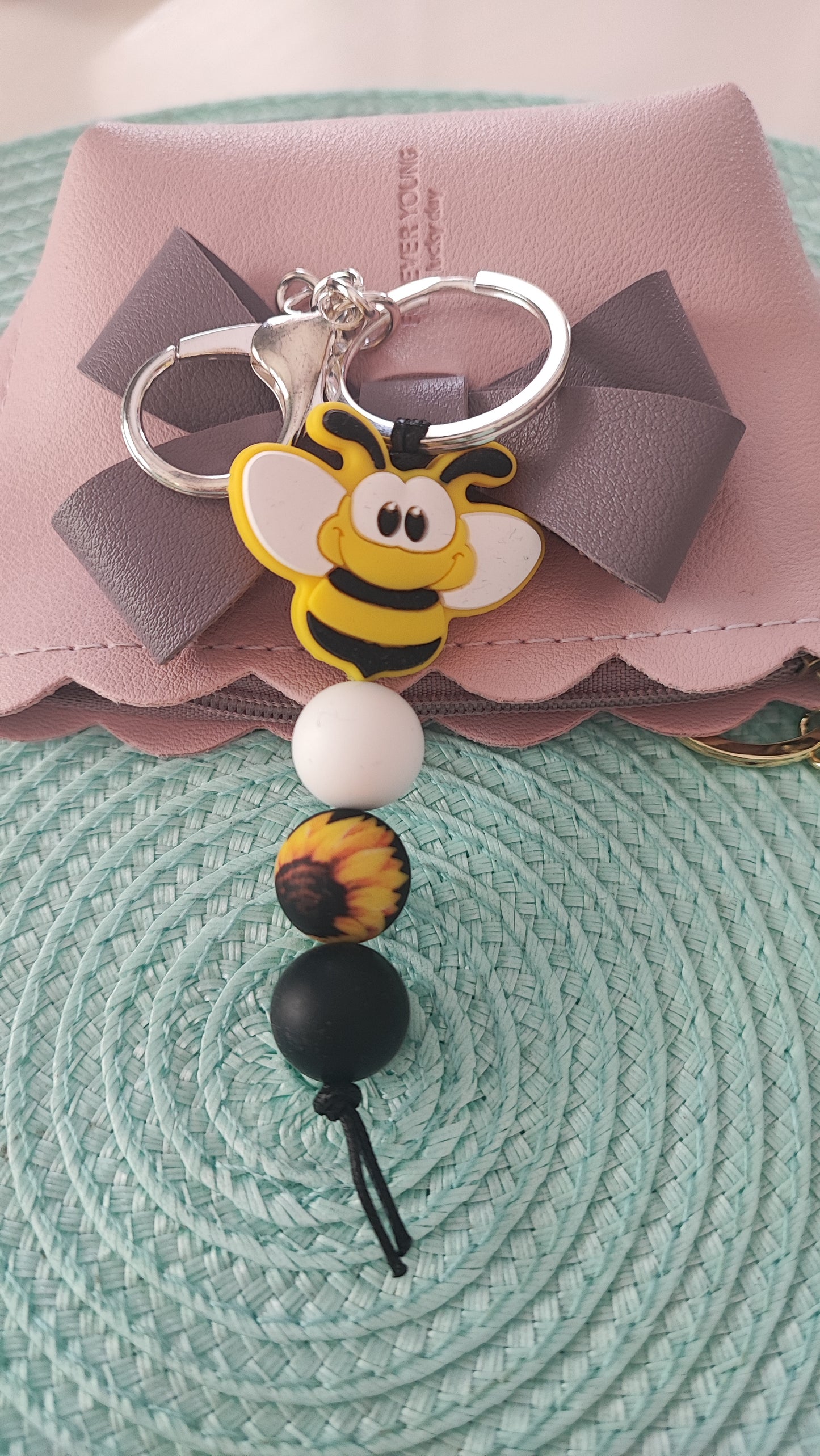 Flower bee