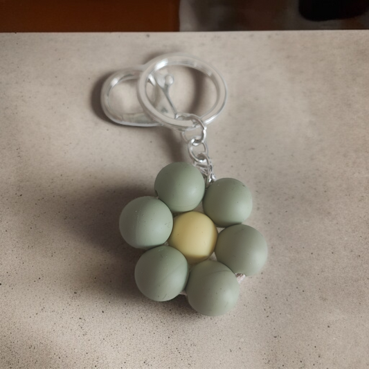 Obesek Daisy 4 (posvetilo)